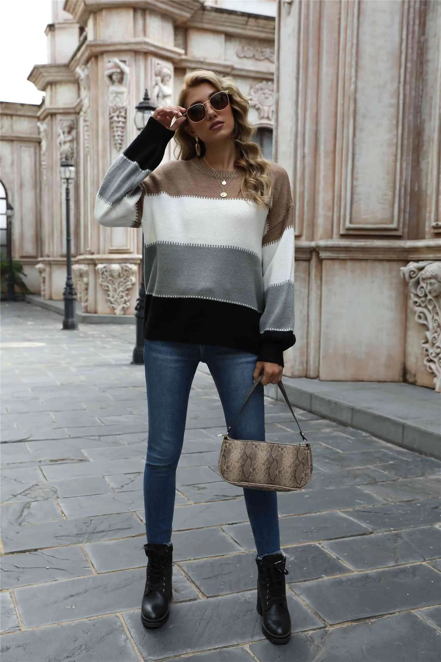Color Block Round Neck Sweater (3 Colors)