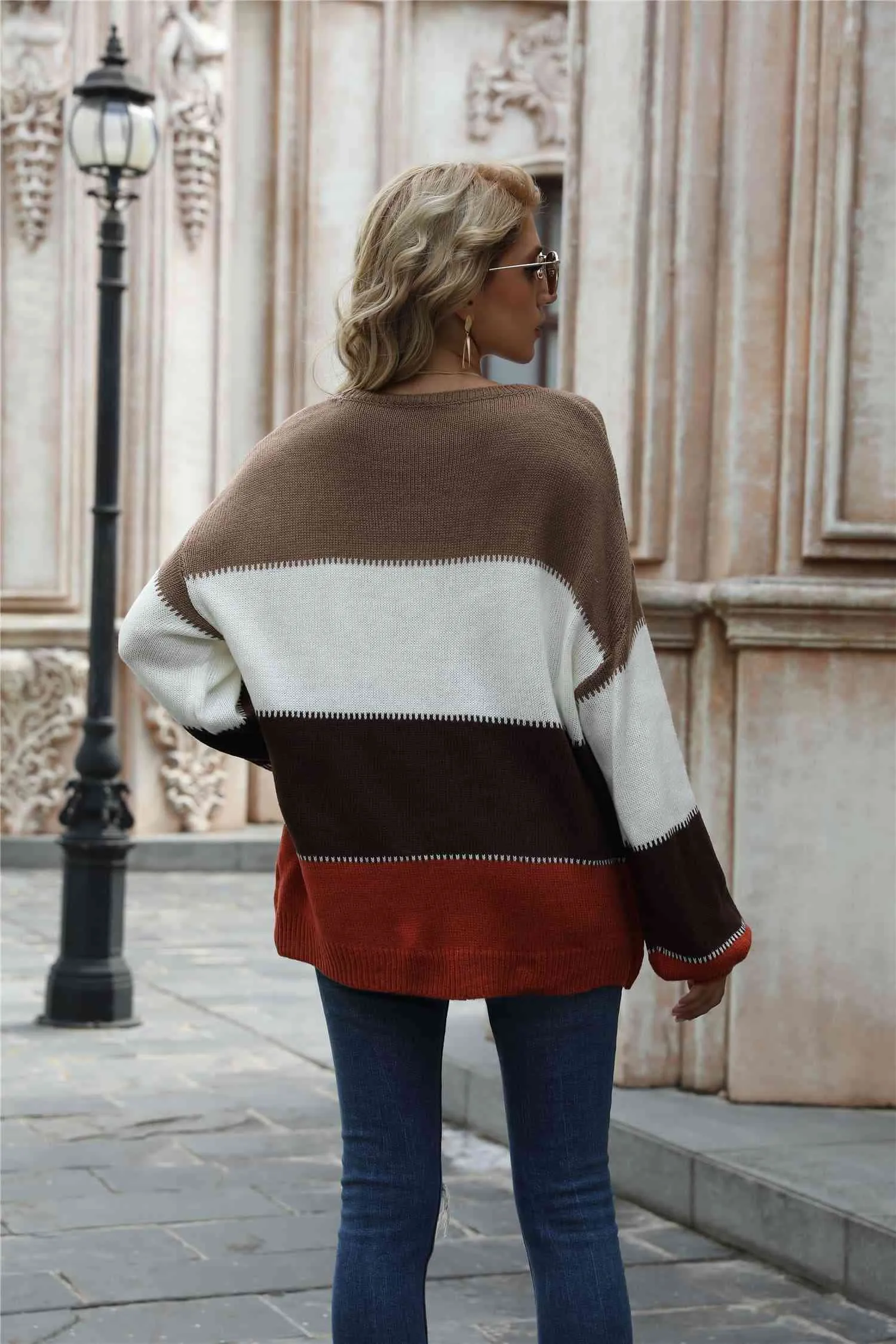 Color Block Round Neck Sweater (3 Colors)