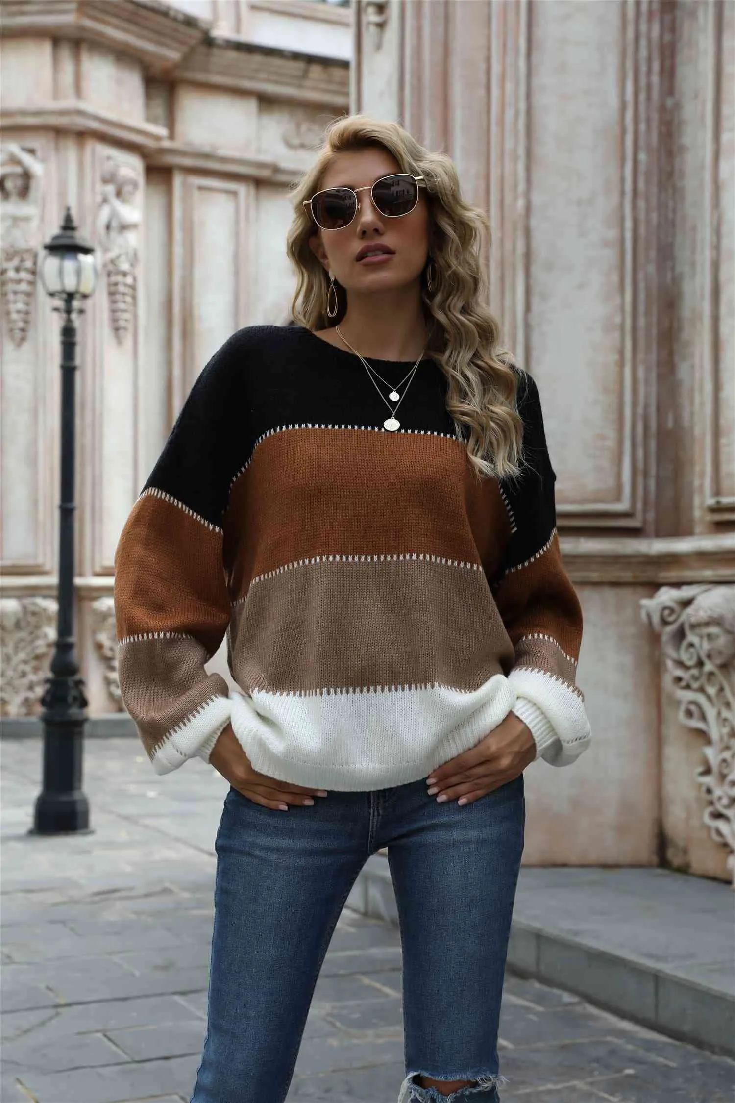 Color Block Round Neck Sweater (3 Colors)