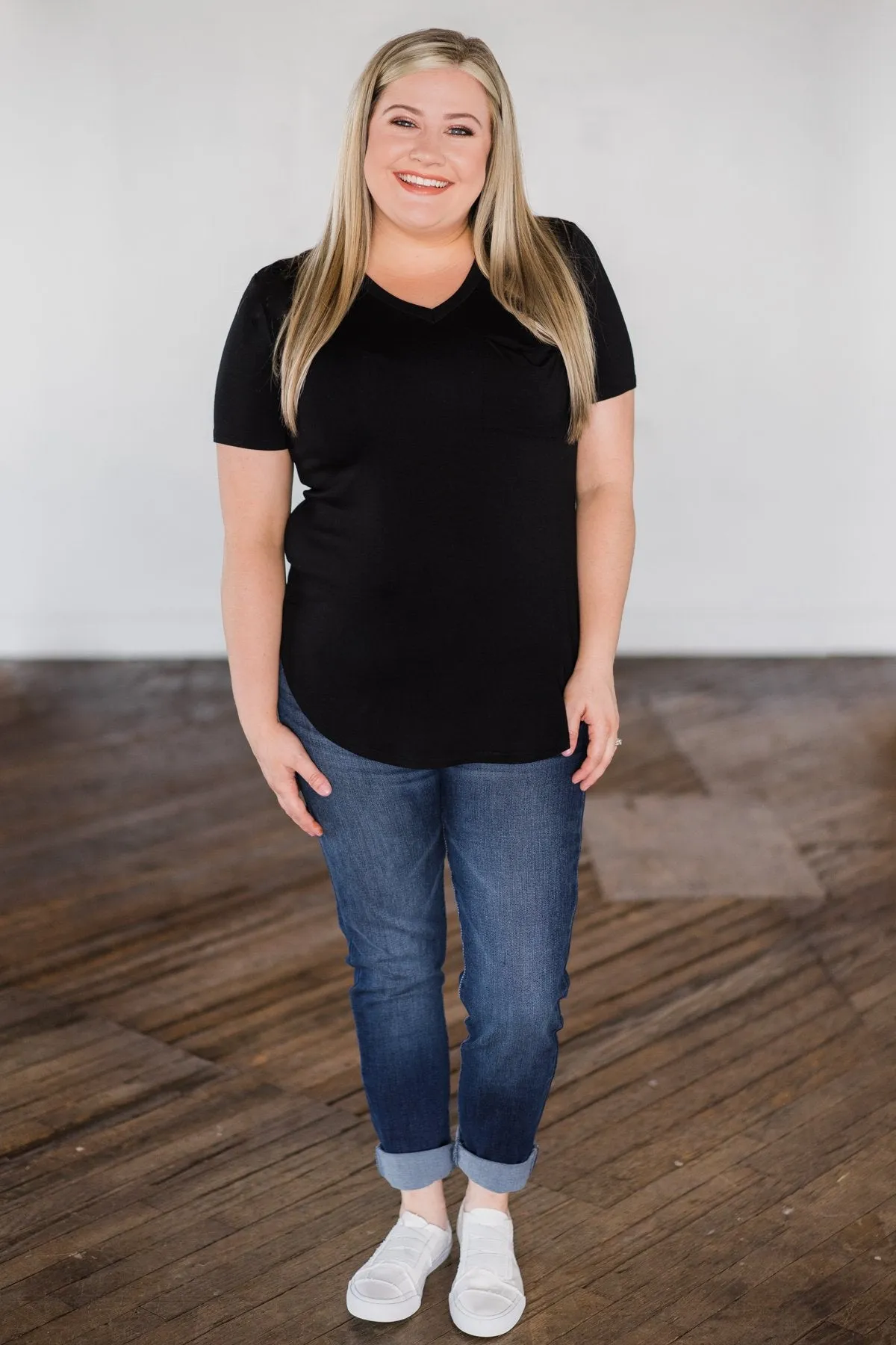 Essential Pocket Top- Black