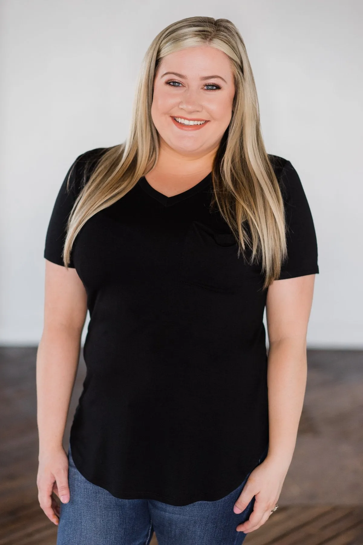 Essential Pocket Top- Black