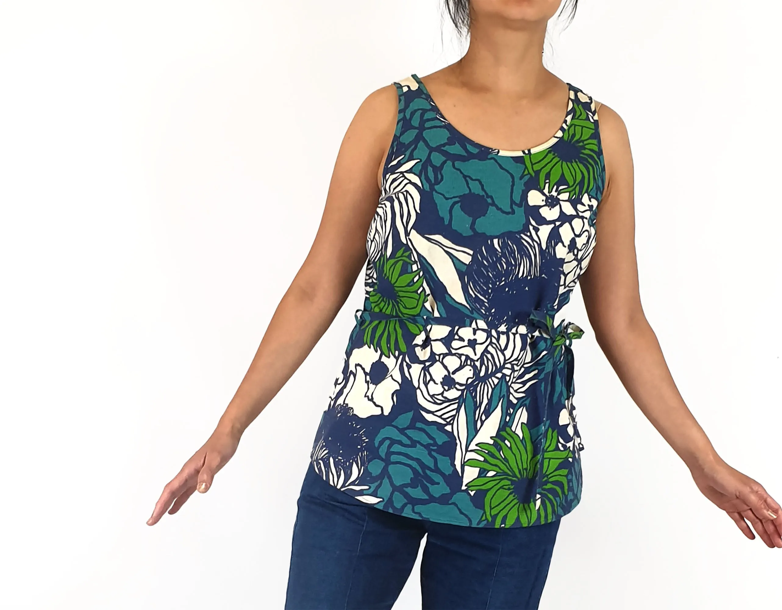 Funkis hemp green and blue top size small