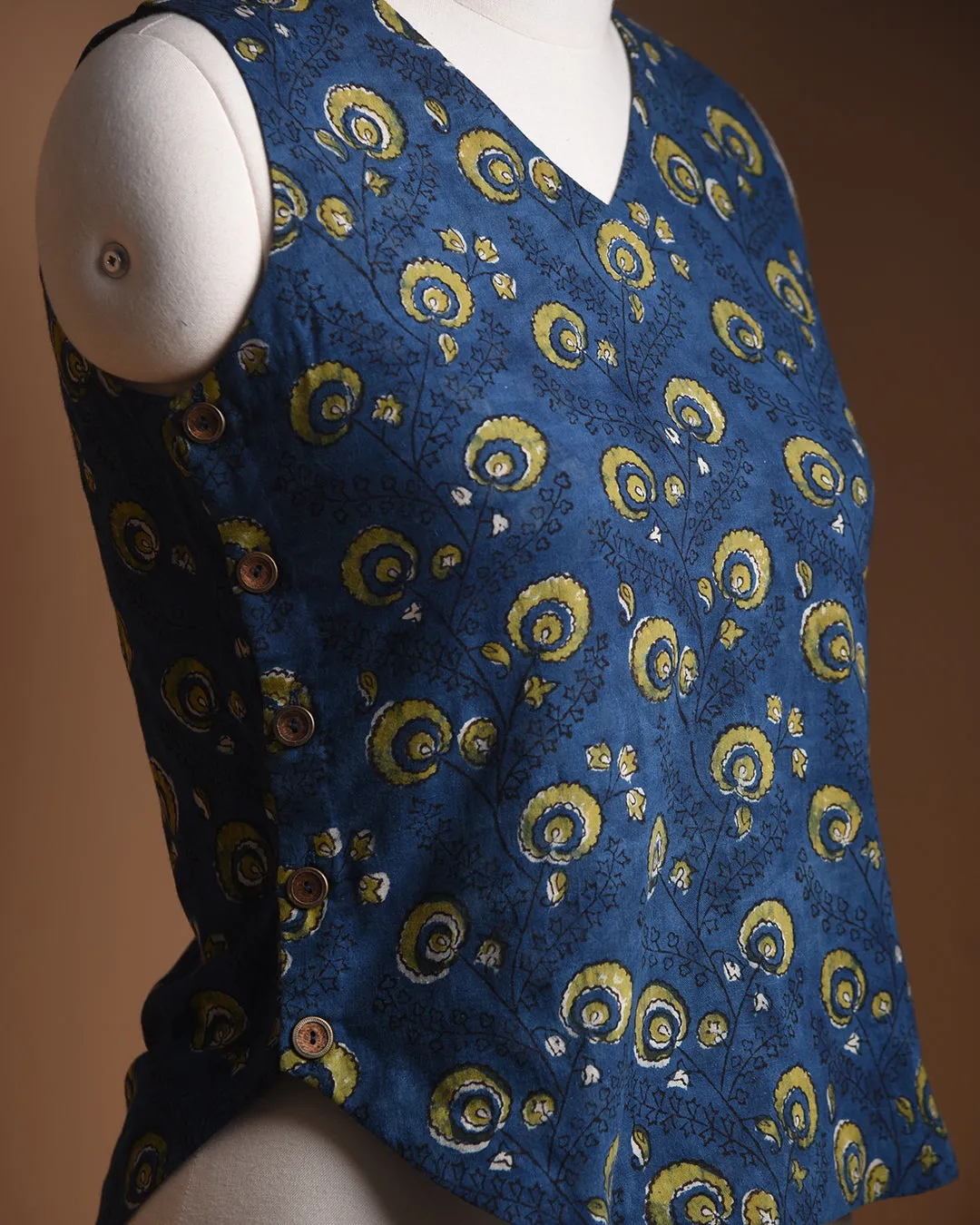 Indigo With Green Ready To Wear Hand Block Printed Sleeveless Short Top