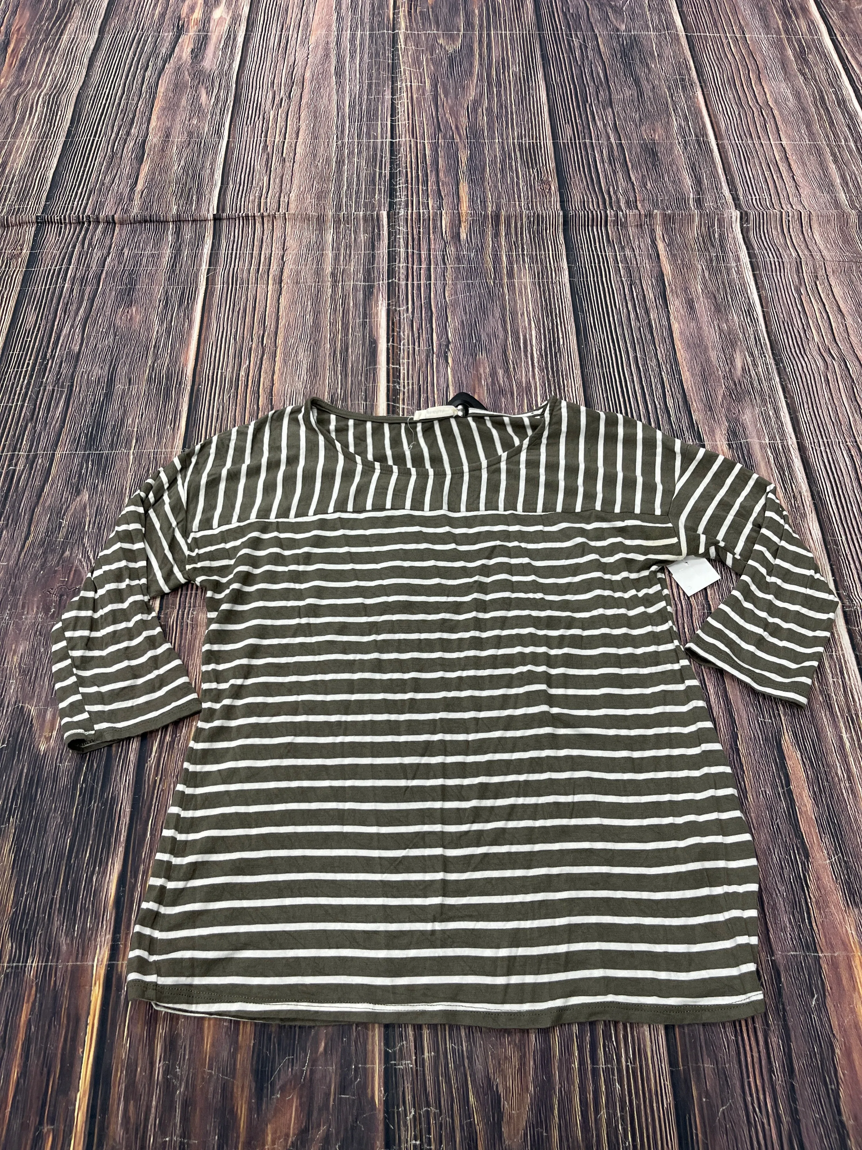 Top Long Sleeve Basic By Clothes Mentor In Green, Size: S