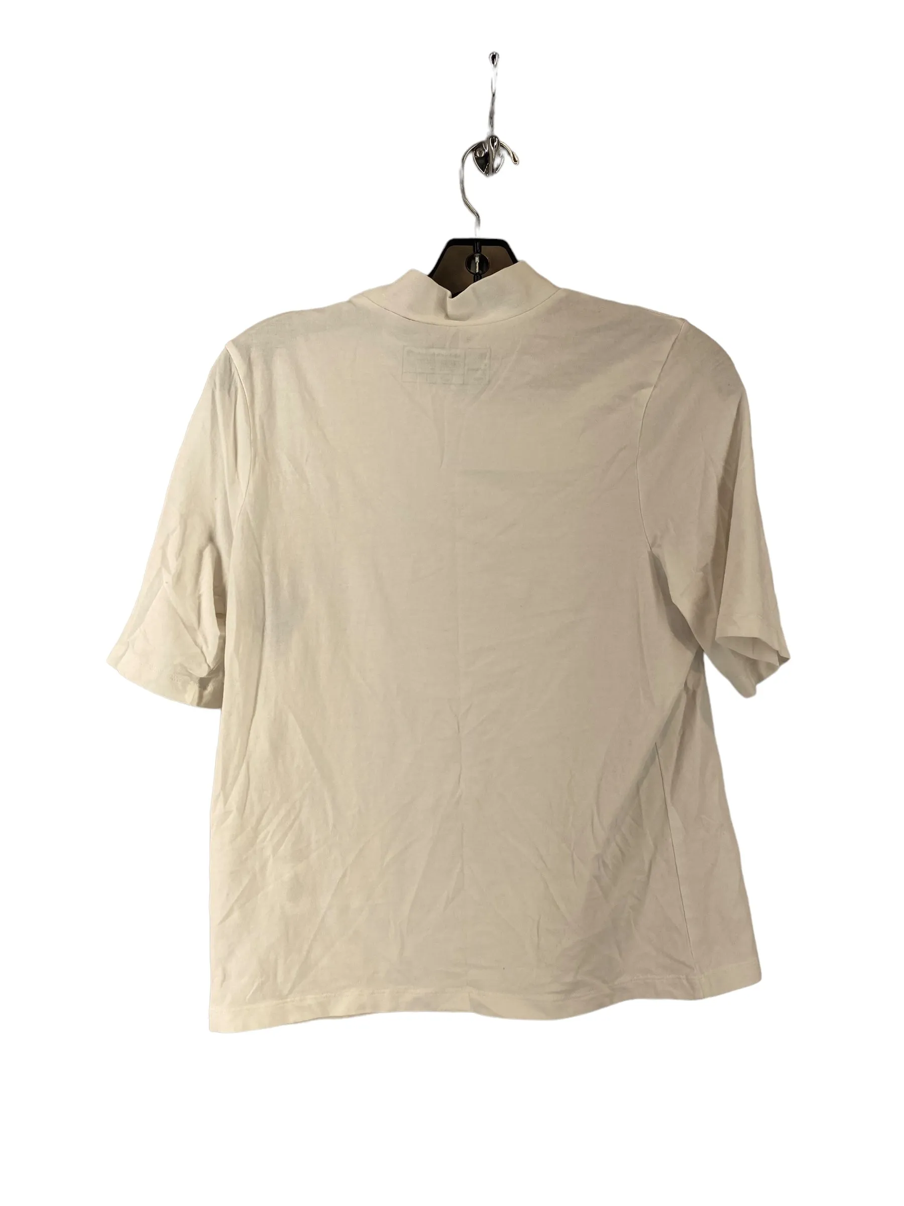 Top Short Sleeve Basic By Clothes Mentor  Size: Xl