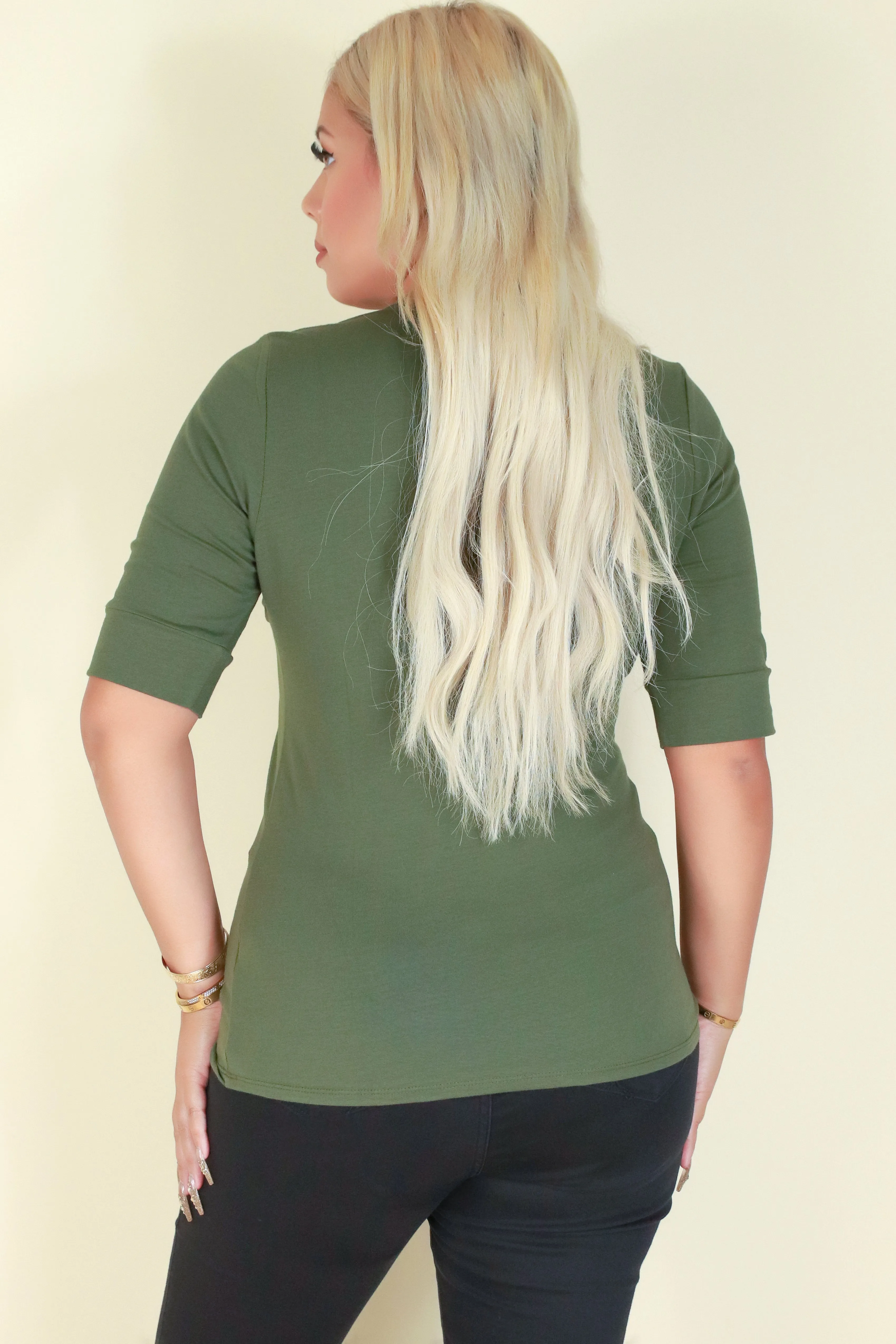 VICTORIA TEE